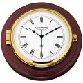 ВЕМПЕ судовые часы 210 мм (серия СКИППЕР) Корабельные часы из латуни на махагони дереве